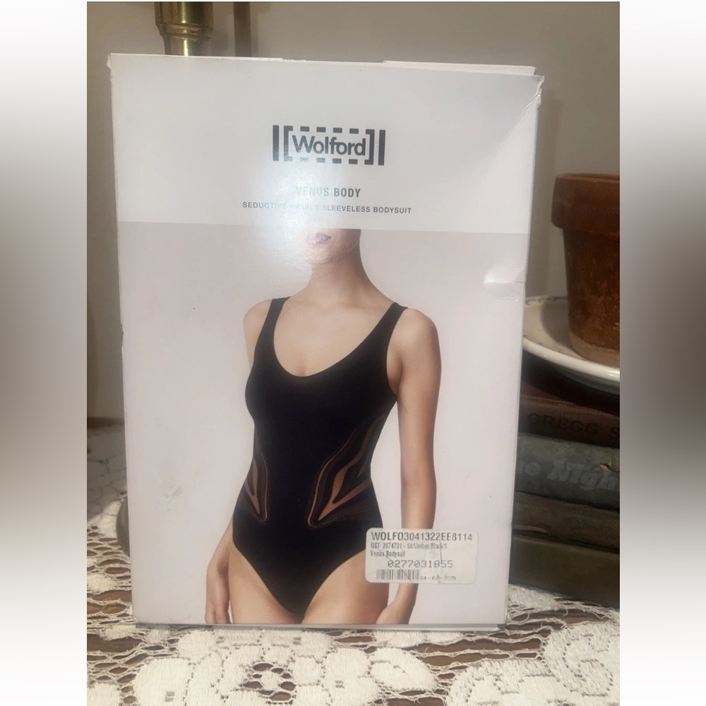 Wolford Bodysuit small Venus black NWT